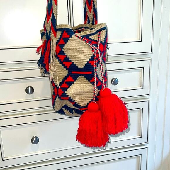 wayuu Handbags - NWT knit WAYUU bag